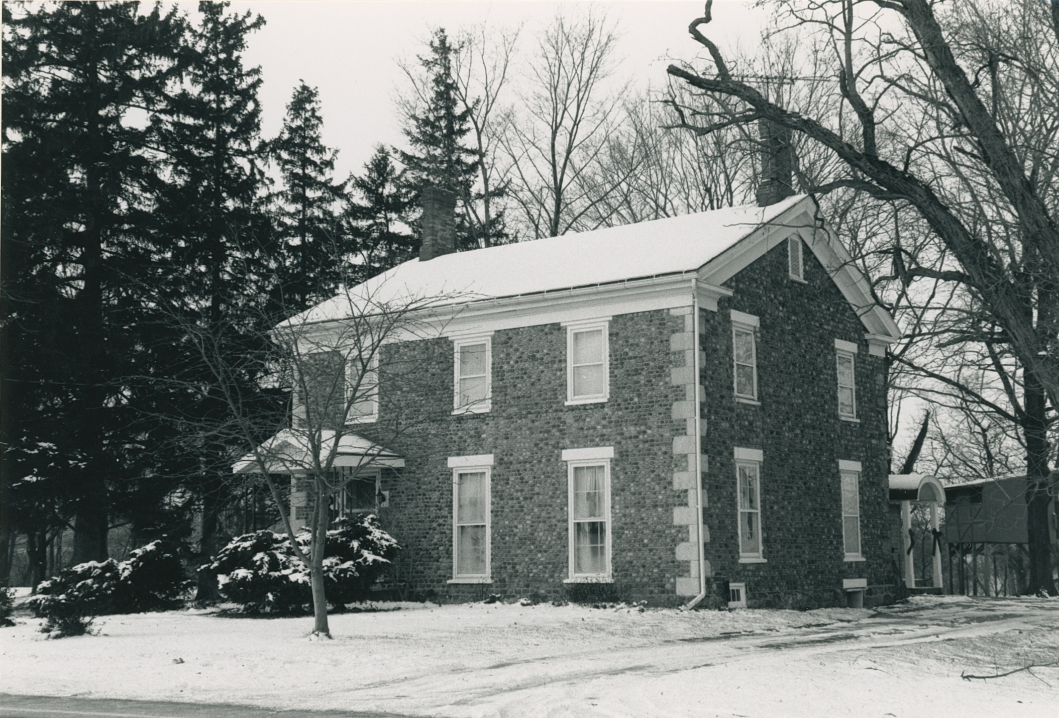 Lyo-8 937 Route 14 4